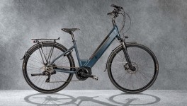 Bici Elettrica venere E-CVEN26OLI Alluminio 8V Oli -  Cicli Casadei